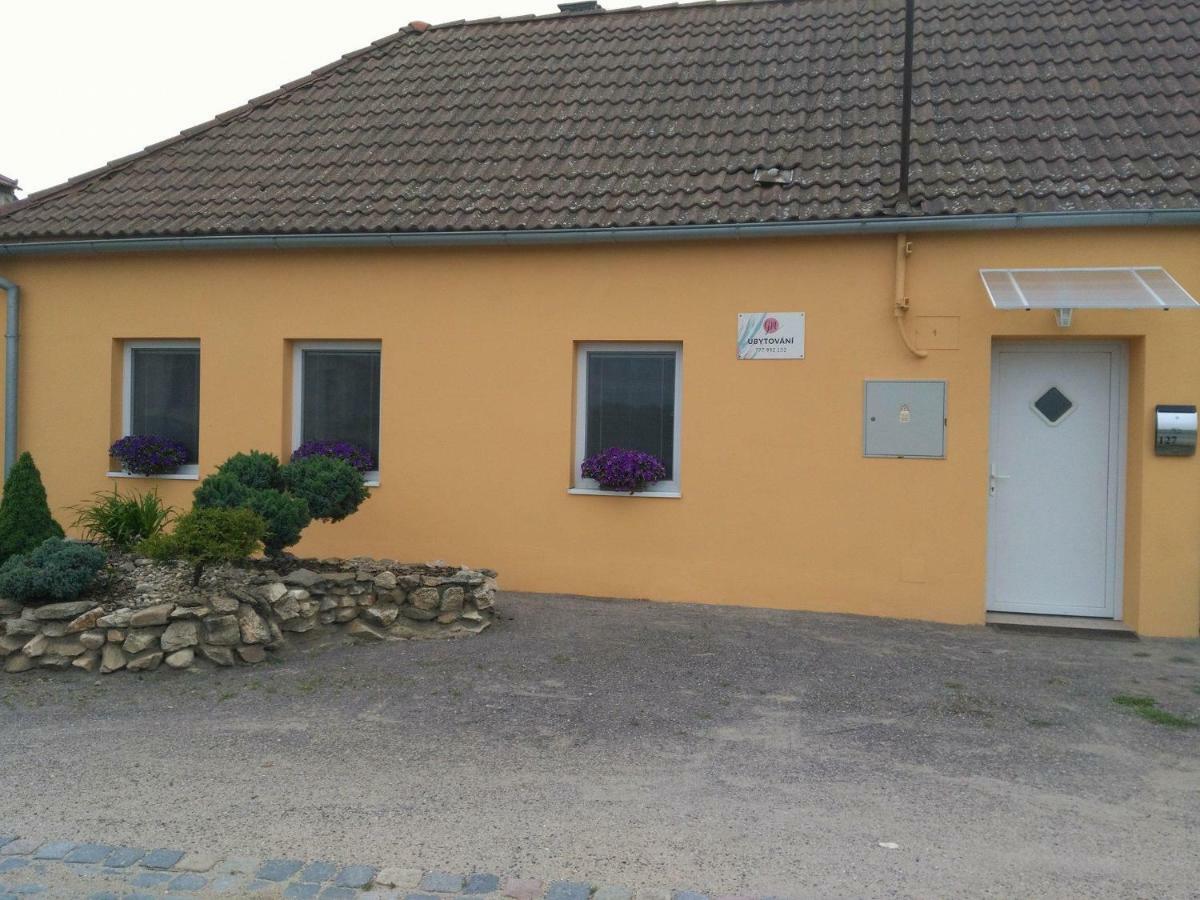 Ubytovani Gm Znojmo Exterior photo